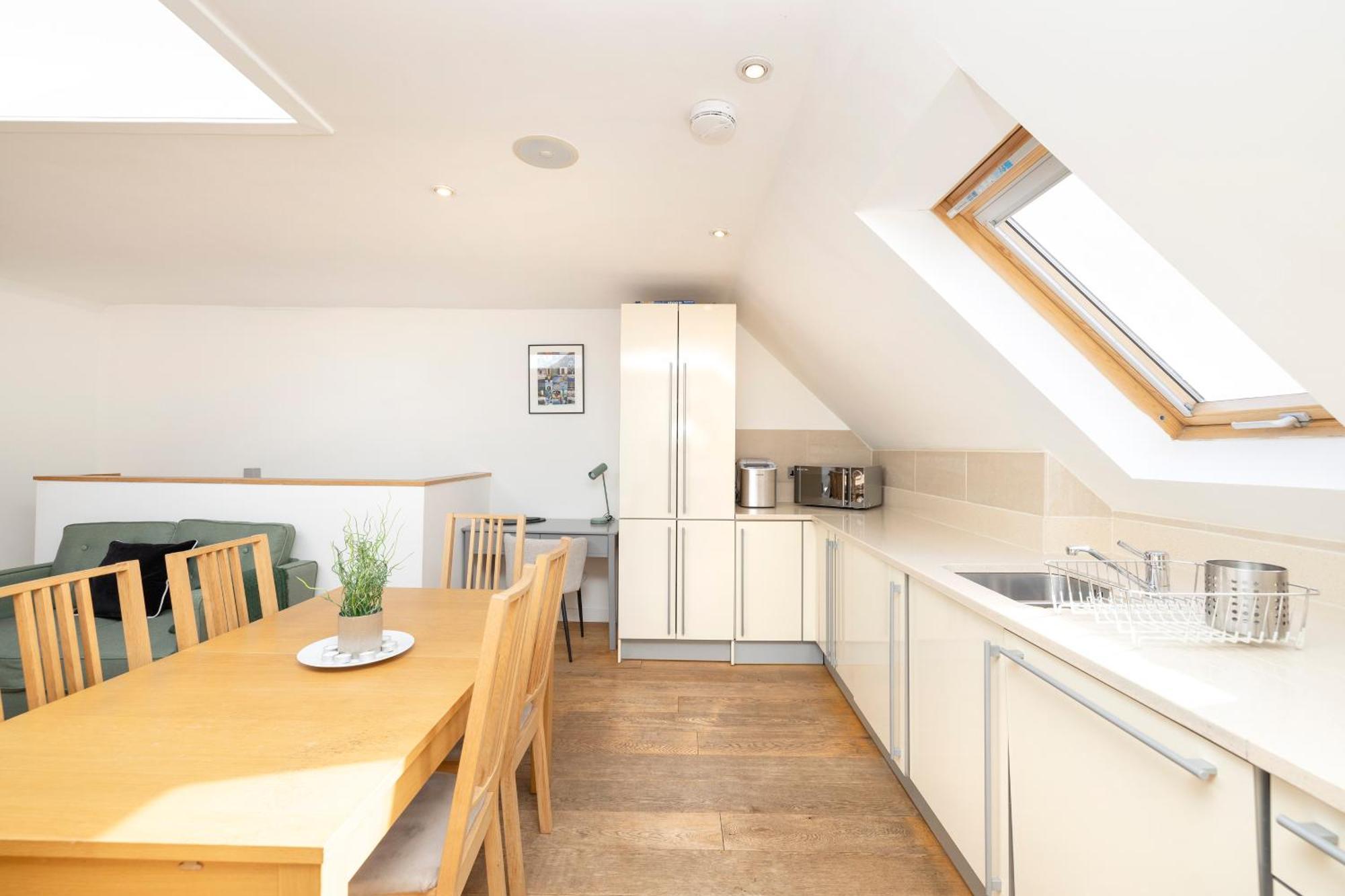 Joivy Superb Flats In The Heart Of Edinburghアパートメント エクステリア 写真